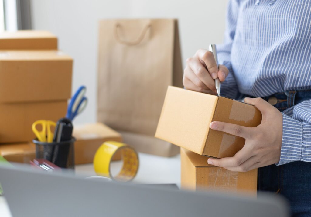 三重県 四日市市 不用品回収 リサイクル 買取 売買 産業廃棄物収集運搬 粗大ゴミ ゴミ回収 廃品処分 引越しゴミ 一般廃棄物収集運搬 ゴミ屋敷清掃 遺品整理 生前整理 鈴鹿市 桑名市